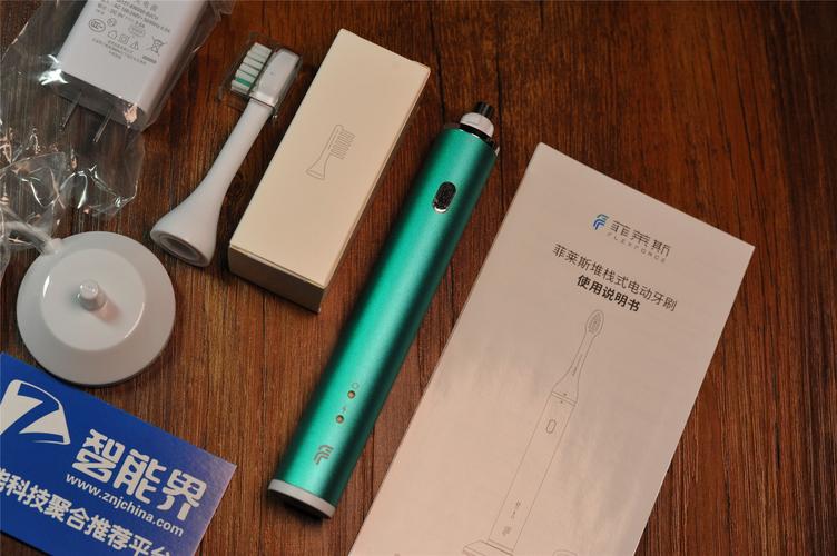 贴合度更高:菲莱斯 p18堆栈式牙刷体验_智能界