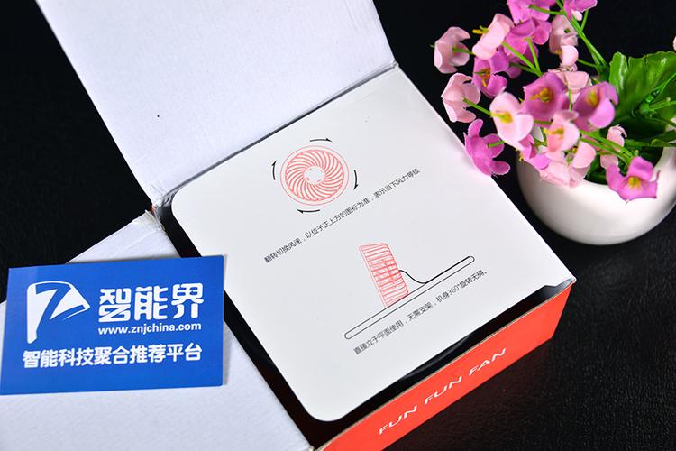 桌面上的艺术品