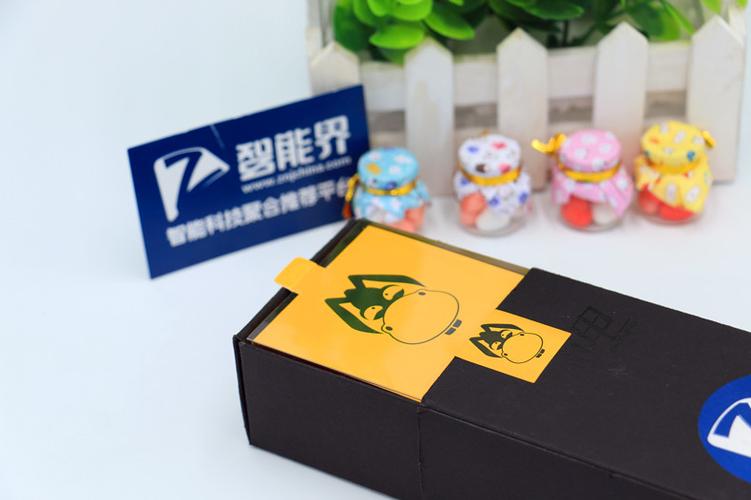 快如闪电:贱驴125m闪电游戏鼠标上手体验_智能界